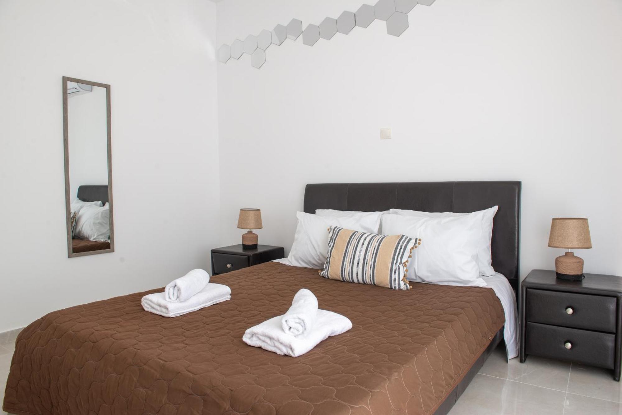 Katerina & Stefanos Family Apartments Archangelos  Dış mekan fotoğraf