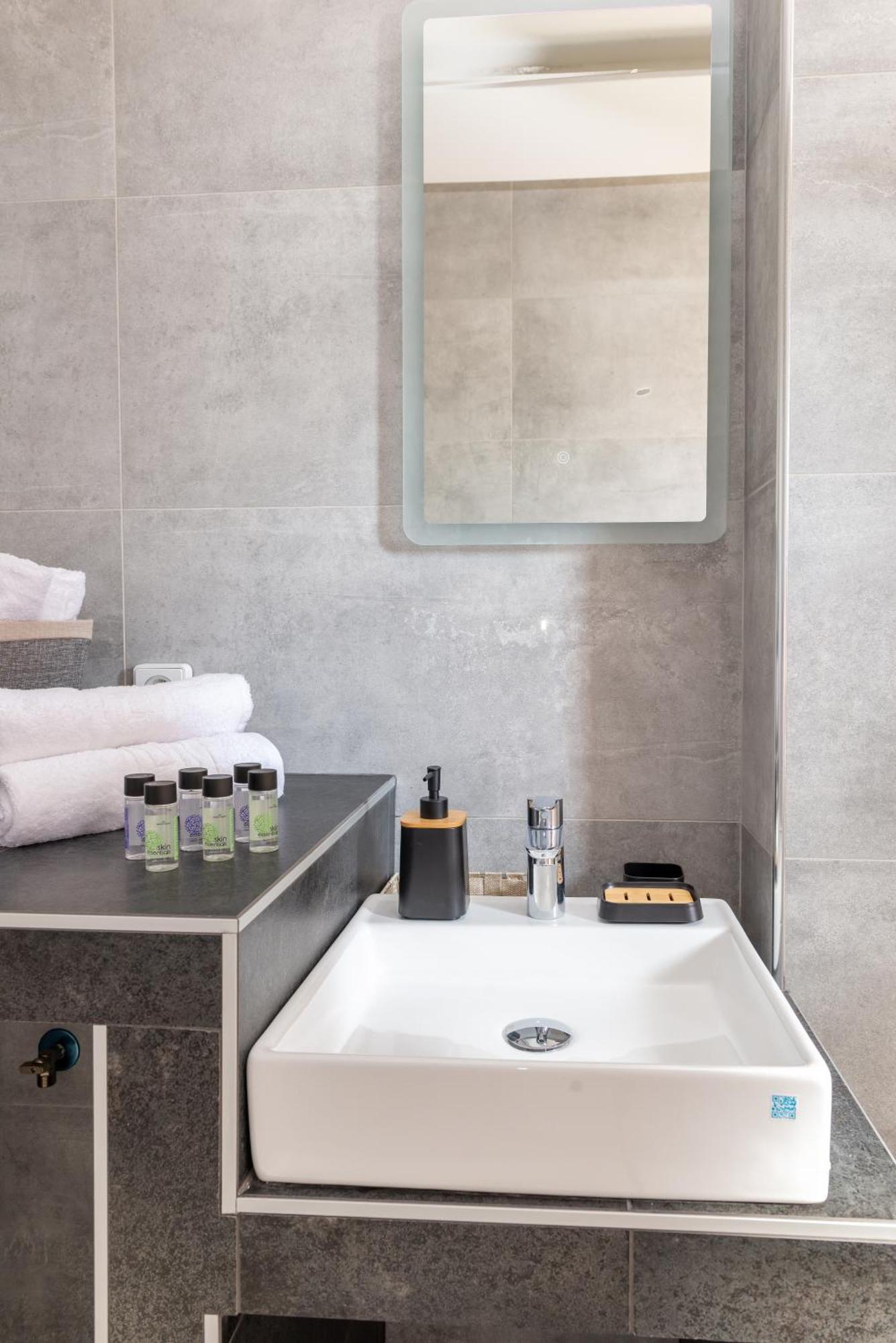 Katerina & Stefanos Family Apartments Archangelos  Dış mekan fotoğraf
