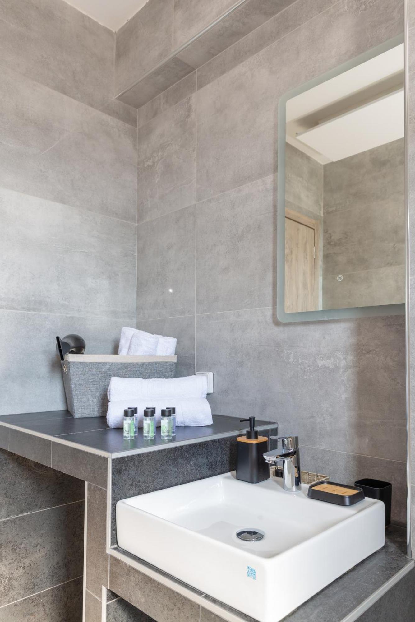 Katerina & Stefanos Family Apartments Archangelos  Dış mekan fotoğraf